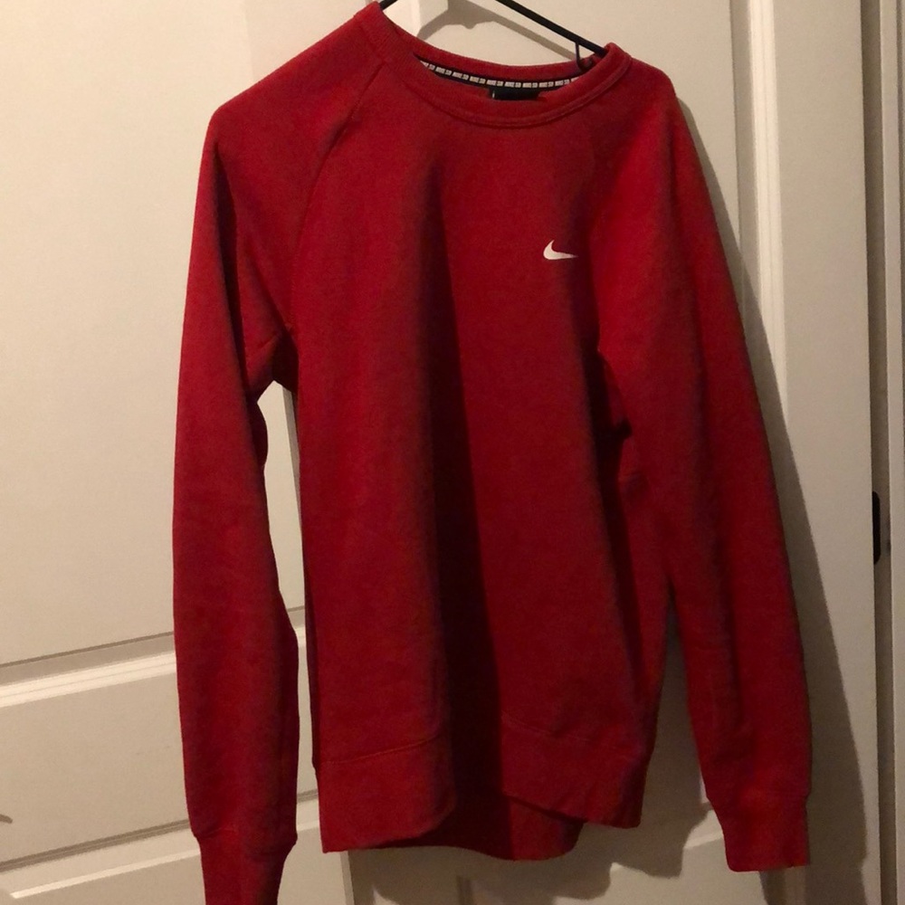red sb nike sweater